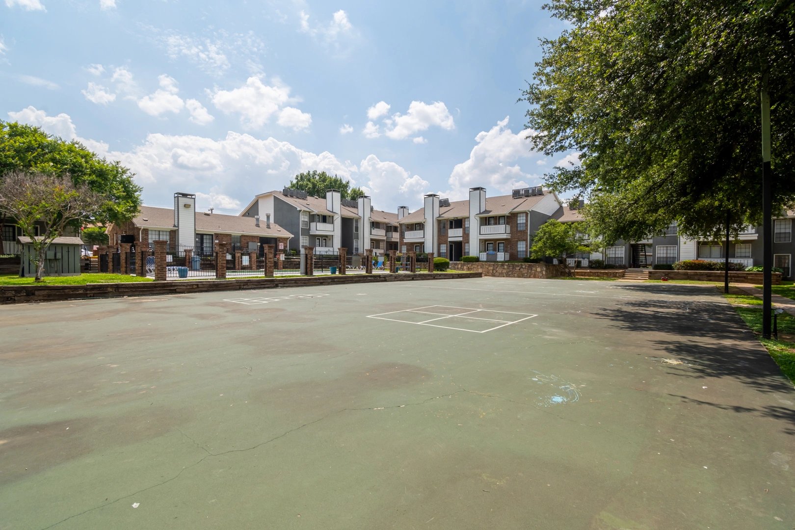 Outdoor sports court at Crossings at Irving in Irving, Texas